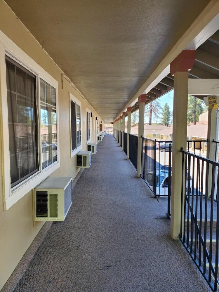 Bluebird Day Inn & Suites South Lake Tahoe Luaran gambar